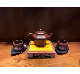 ẤM LỤC PHƯƠNG CUNG ĐĂNG