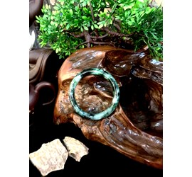 Vòng Kiềng Cẩm Thạch CT8