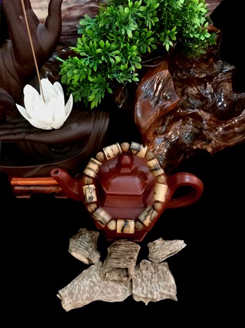Vòng Tay Trầm Hương Đốt Trúc Bông 10 li