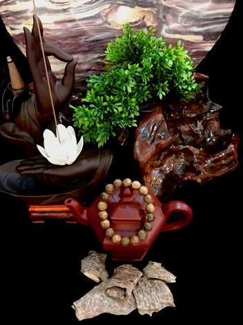 Vòng Tay Trầm Hương Tròn 10 li